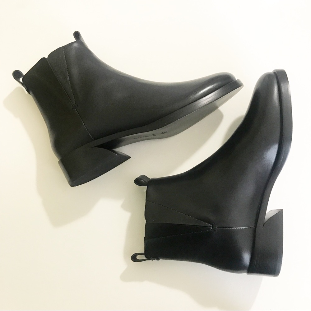 MERCEDES CASTILLO Xandra Chelsea Bootie